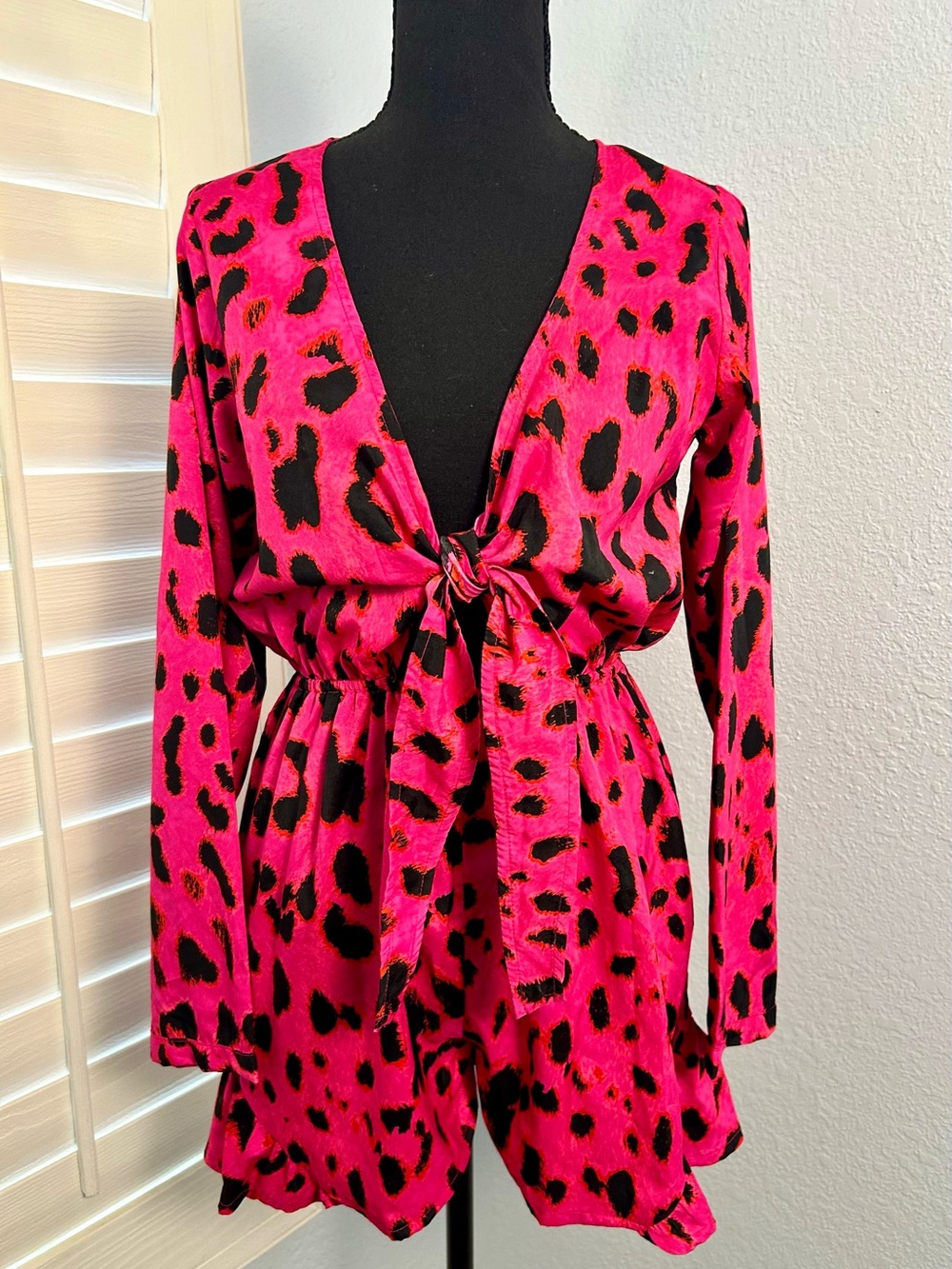 Boohoo Pink Leopard Print Wrap Mini Dress - Size 4